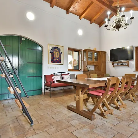 Chalet Malu - Happy